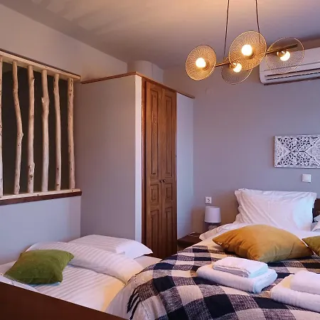 Apartment Rinoula's Traditional Mouresi